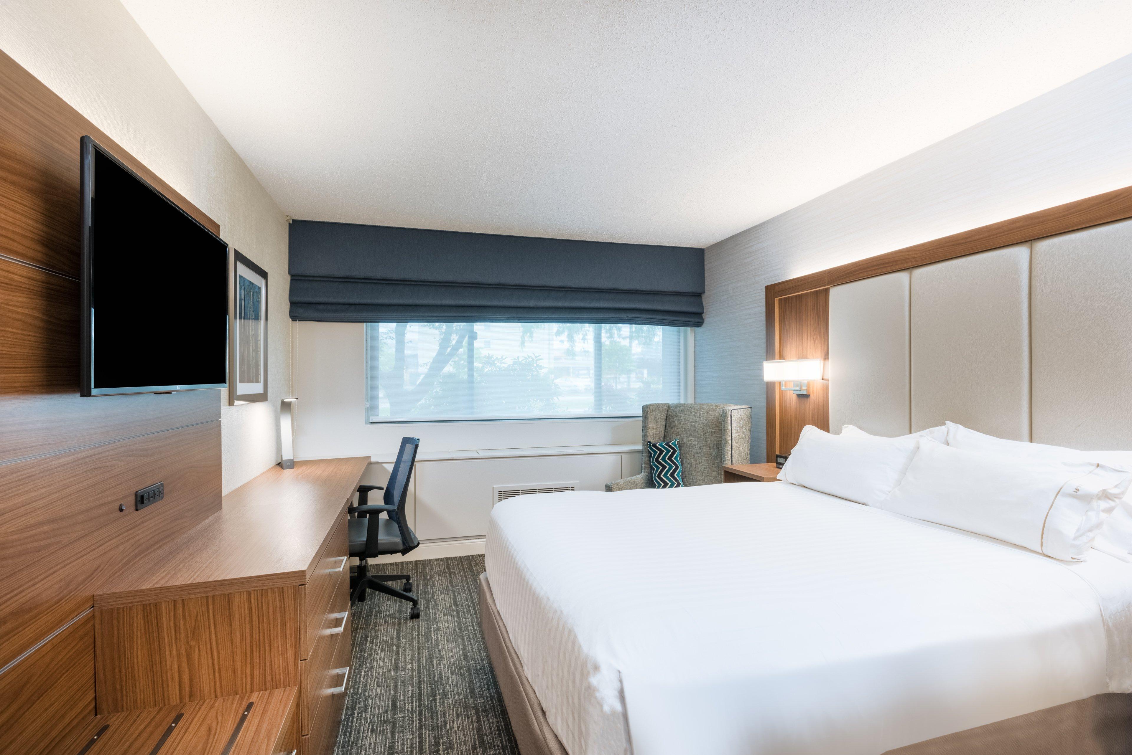 Holiday Inn Express Boston-Waltham By Ihg Екстериор снимка