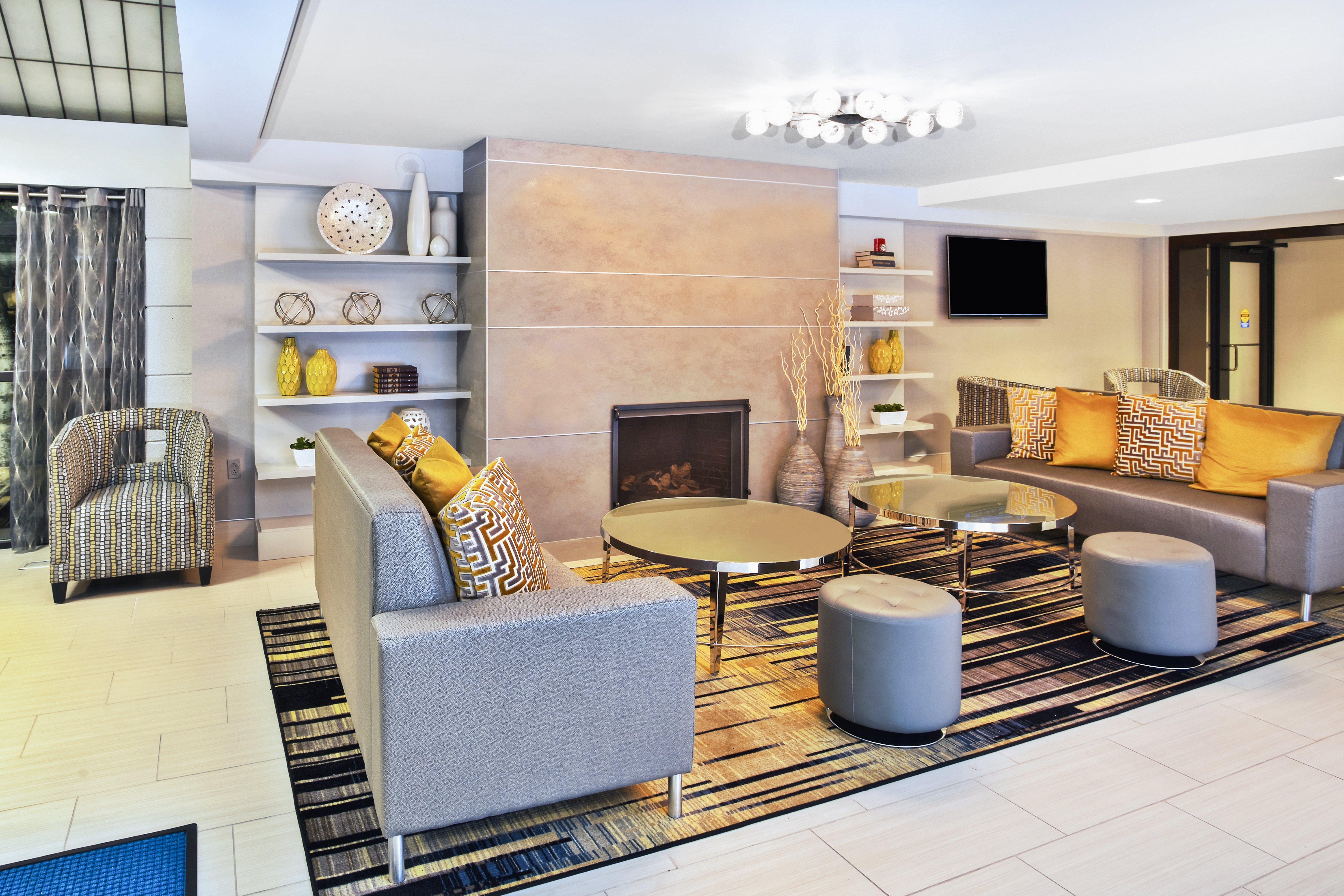 Holiday Inn Express Boston-Waltham By Ihg Екстериор снимка